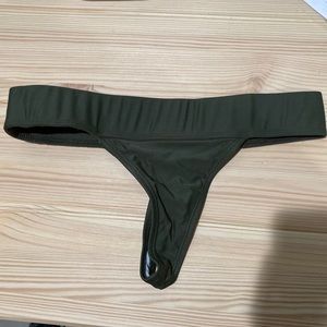 NWOT Boutine LA swim bottoms sz M